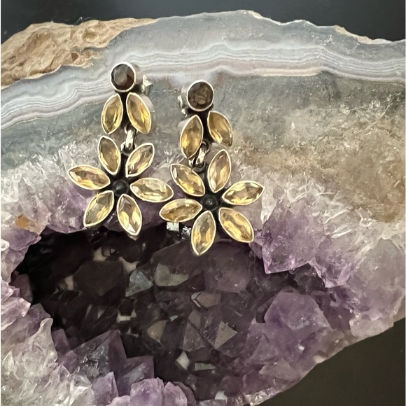 New Sterling Silver Dangling Smokey and Lemon Quartz Earrings - Picture 4 of 7